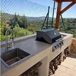 Villa Stone - Monte Chico Ze *