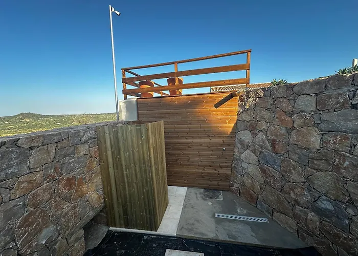 Villa Stone - Monte Chico Ze *